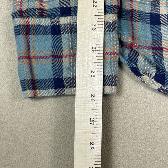 Men's Plaid Button-Up Shirt - Picture 6 of 12